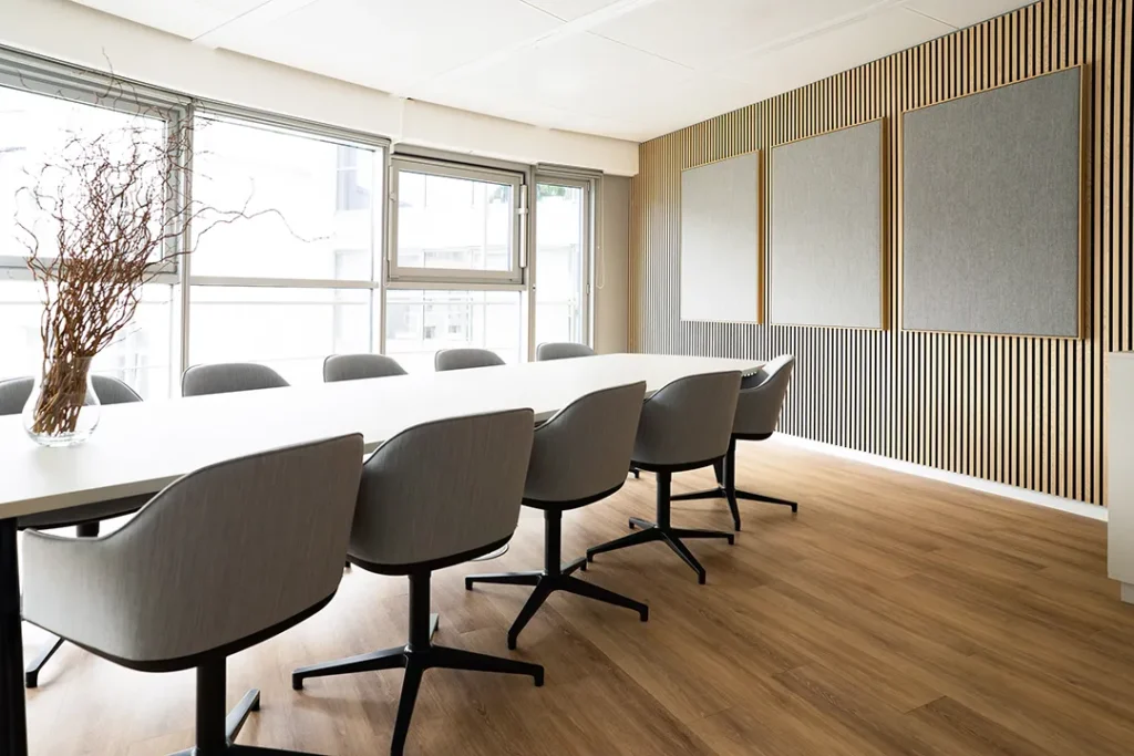 glaeser-gehrmann-home-hero-bg-meeting-room